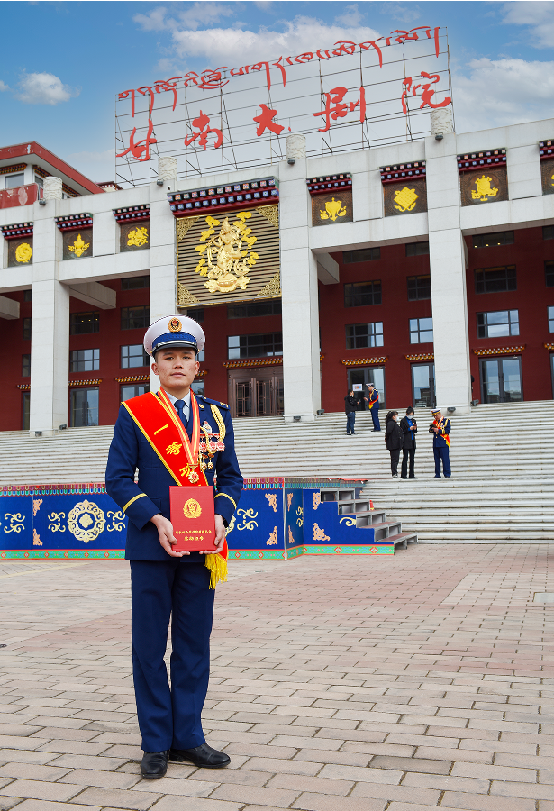 中國消防忠誠衛(wèi)士｜龔其暢：赴湯蹈火、不辱使命，甘當人民“守夜人”