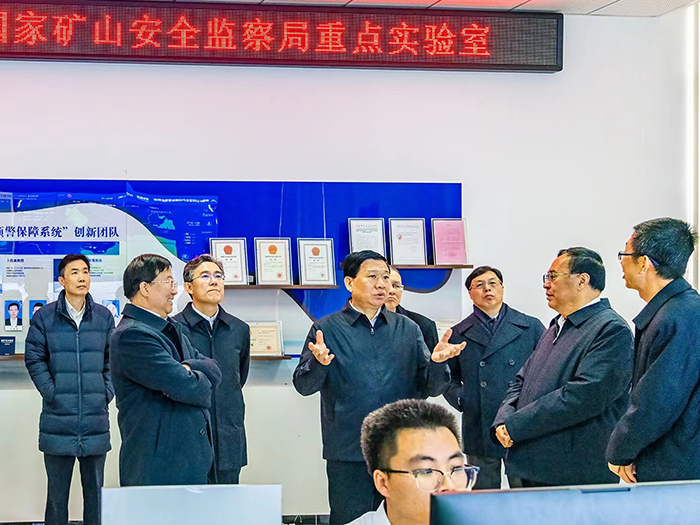 王祥喜在應(yīng)急管理大學(xué)（籌）調(diào)研時強調(diào) 進(jìn)一步找準(zhǔn)發(fā)展定位 瞄準(zhǔn)應(yīng)急管理特色需求 努力建成國內(nèi)一流、國際知名、特色鮮明的大學(xué)
